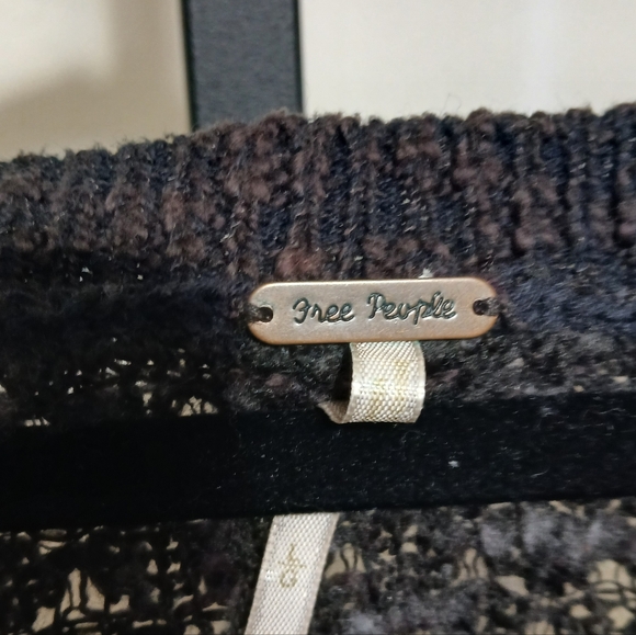 Free Peoole Black Knit Sweater - Picture 3 of 3